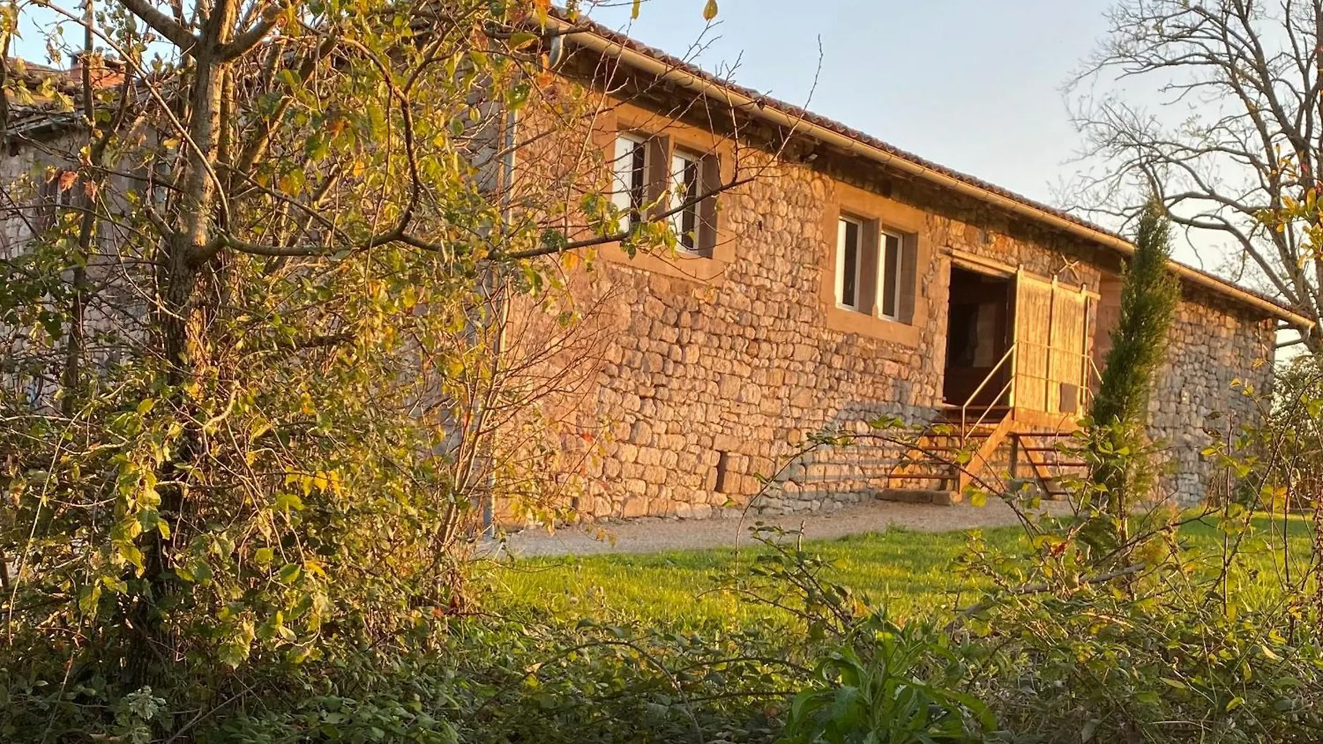 Les Vins De Rouyre - Maison, 4 Pers, Grand Jardin, Bain Nordique Sainte-Cecile-du-Cayrou Holiday home