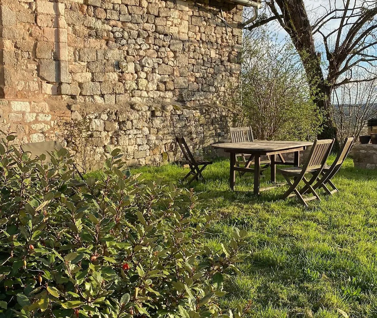 Les Vins De Rouyre - Maison, 4 Pers, Grand Jardin, Bain Nordique Sainte-Cecile-du-Cayrou 0*,  France