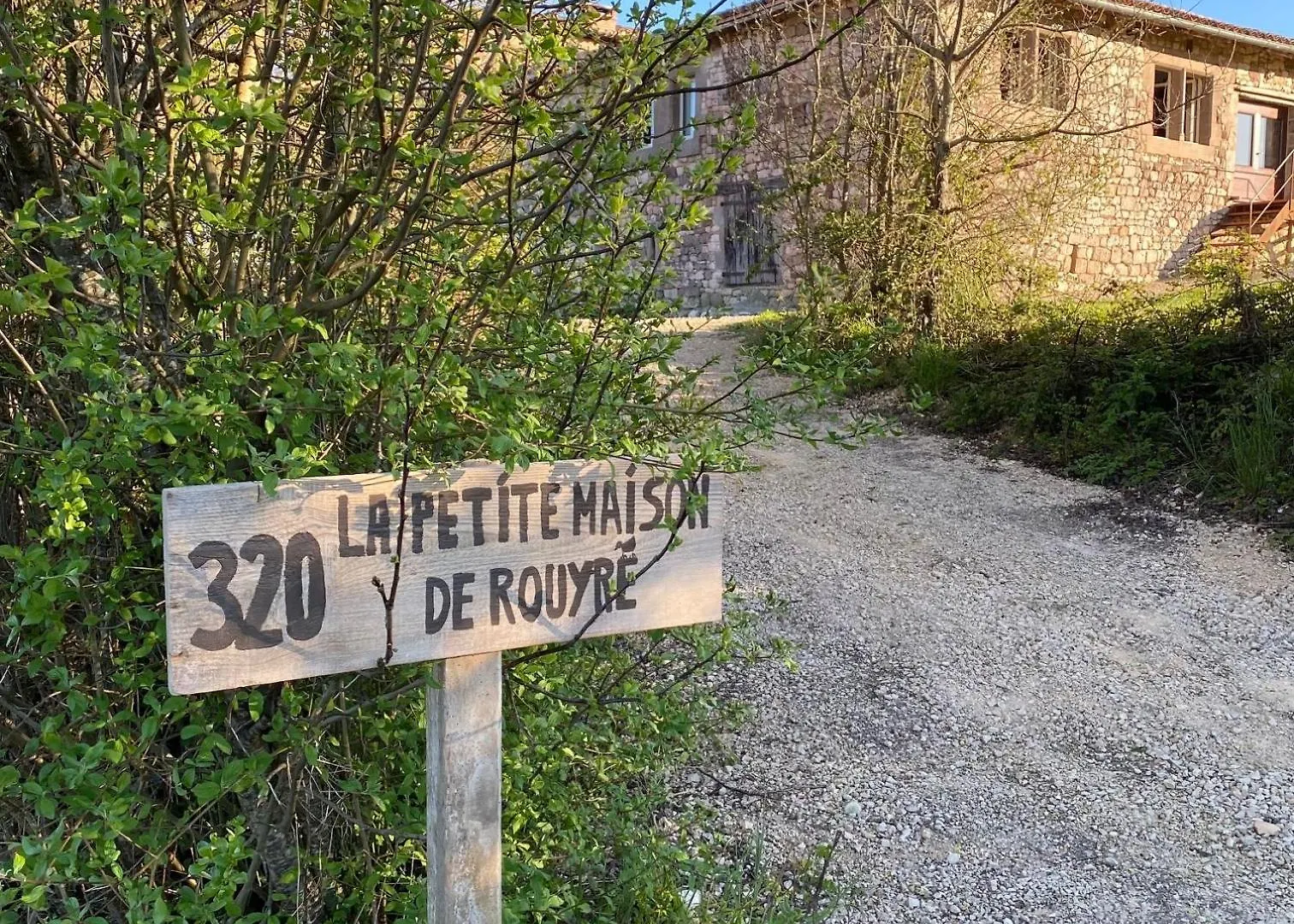 Les Vins De Rouyre - Maison, 4 Pers, Grand Jardin, Bain Nordique Sainte-Cécile-du-Cayrou 0*,  Fransa